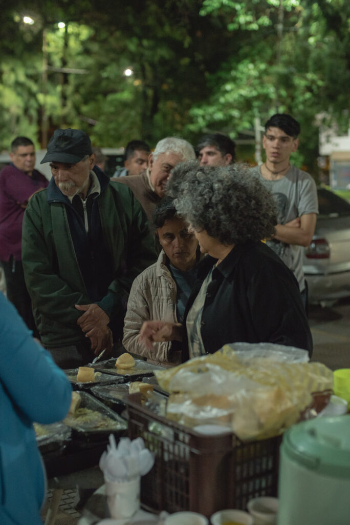 Quilmes mi Casa. Cena para personas en situación de calle.
